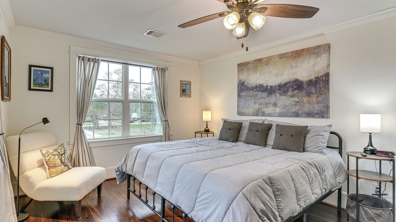 Photo of Bedroom in Dickinson