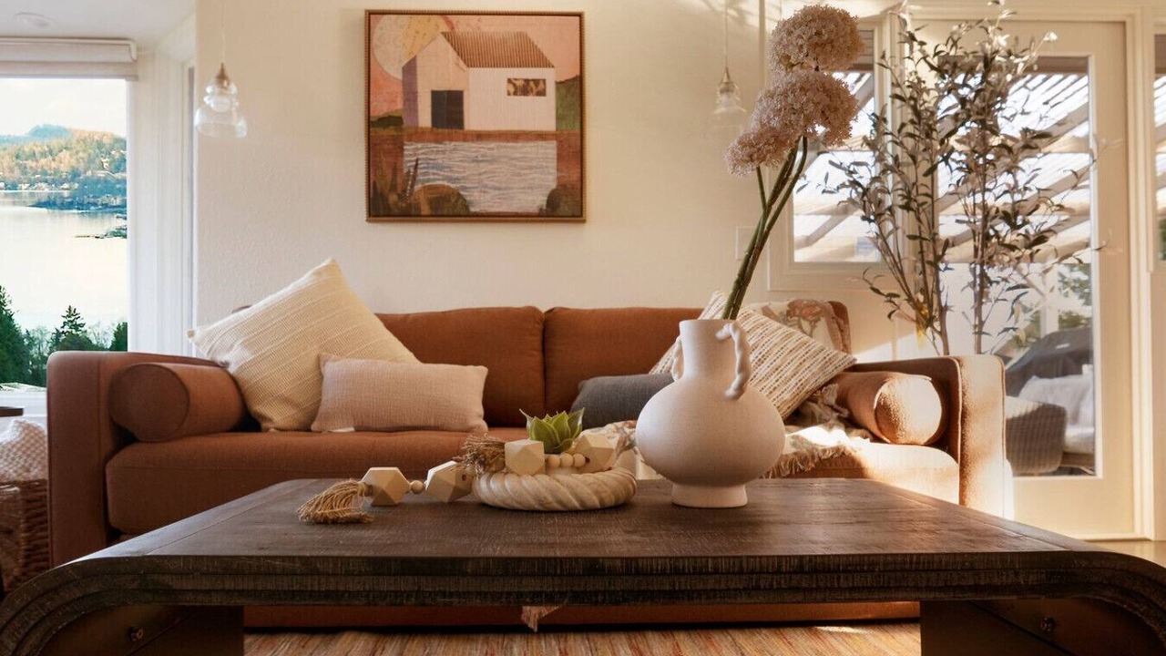 Photo of Livingroom in Bryn Mawr-Skyway