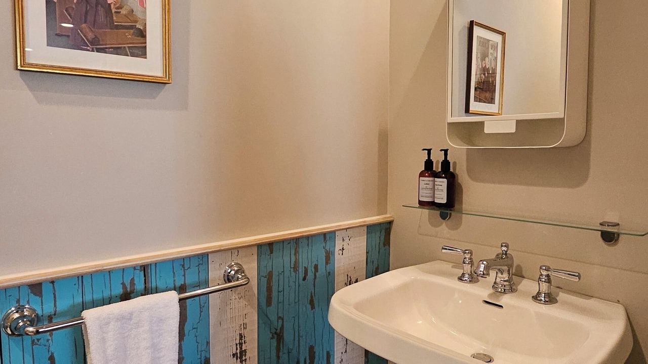 Photo of Bathroom in Livingston Manor