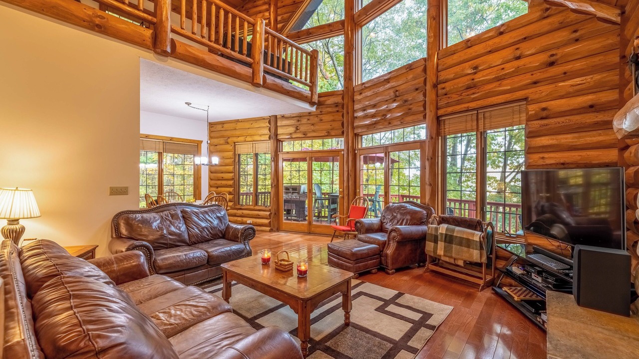 Photo of Livingroom in Slatyfork Farm