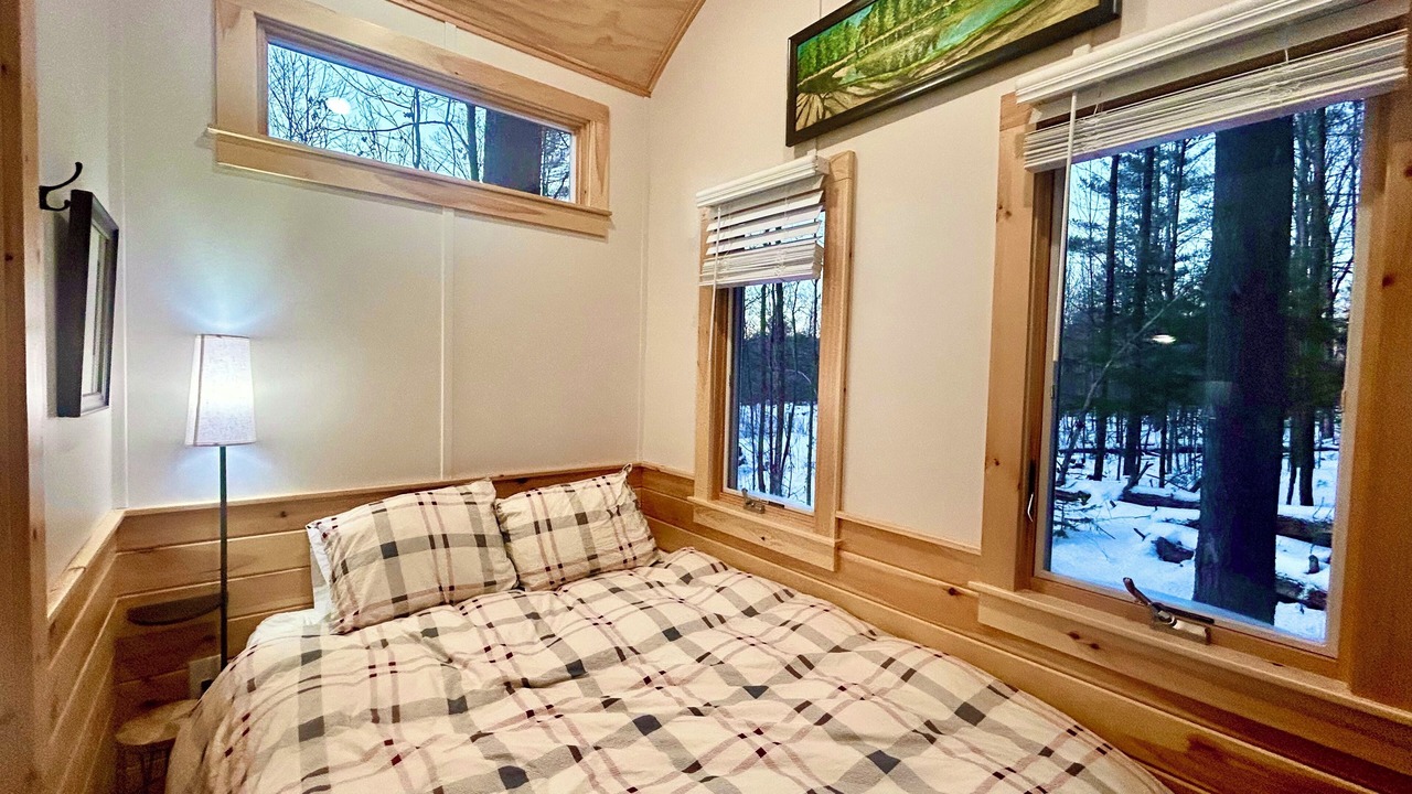 Photo of Bedroom in North Troy