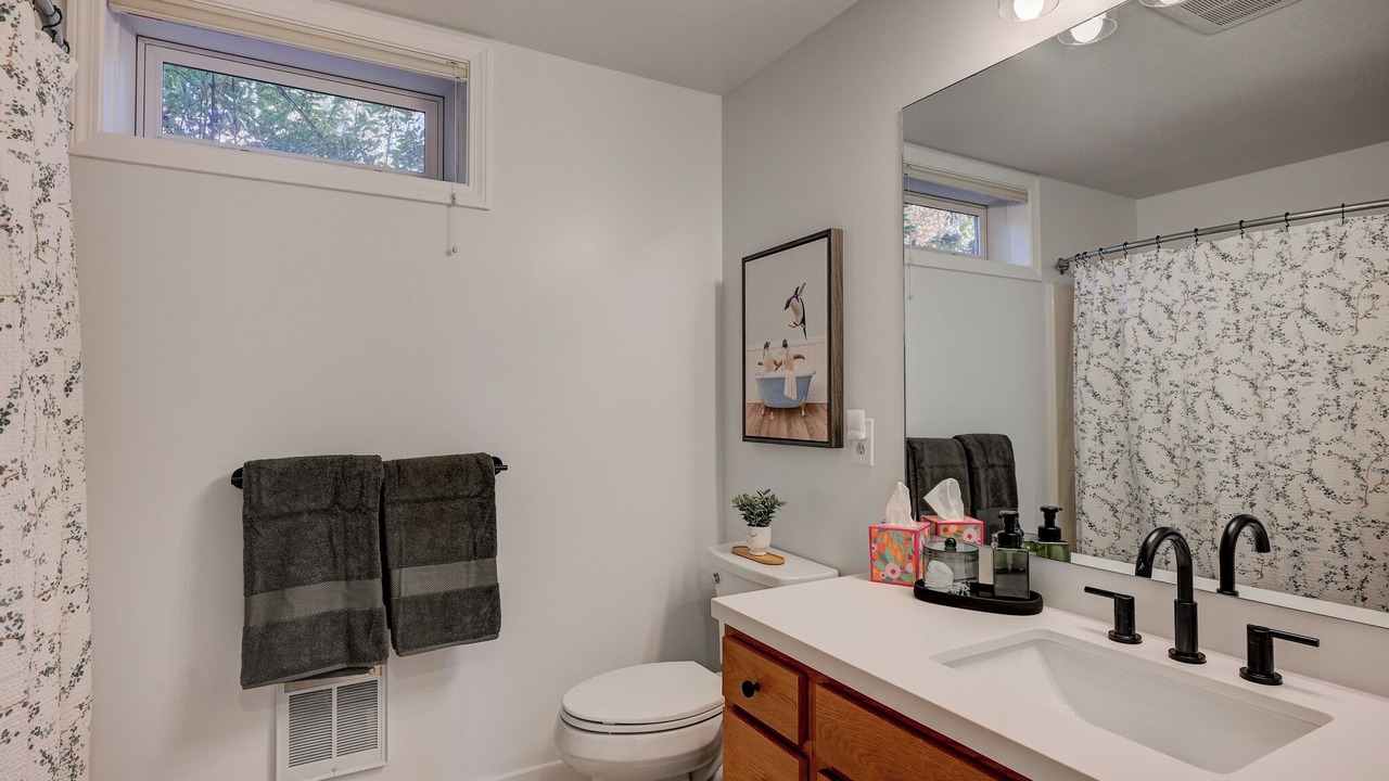 Photo of Bathroom in Bartlett