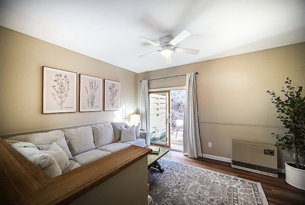 Photo of Livingroom in Hinesburg
