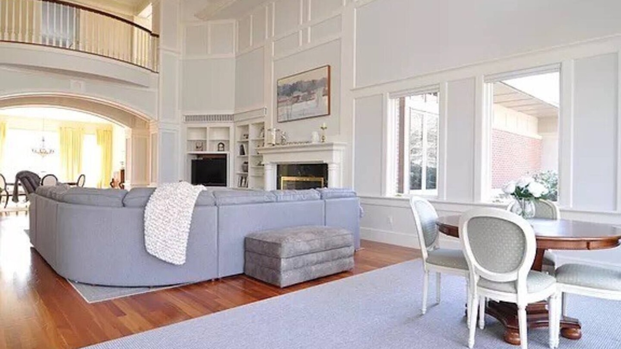 Photo of Livingroom in Stratham