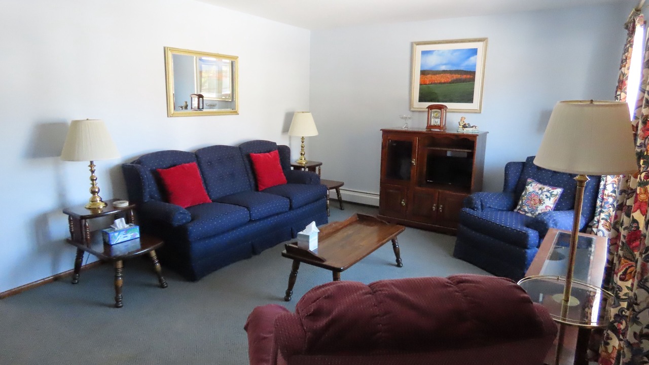 Photo of Livingroom in North Adams