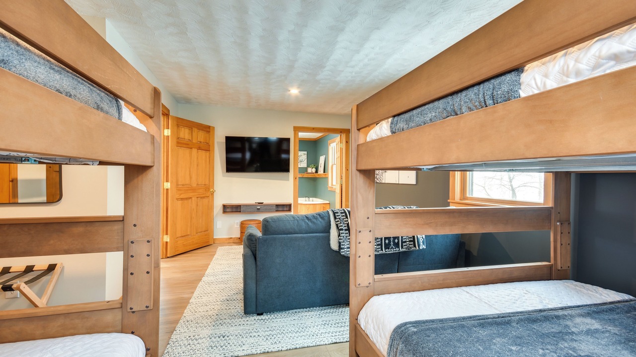 Photo of Bedroom in Eden