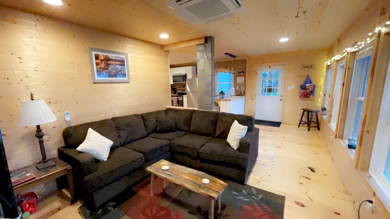 Photo of Livingroom in Crown Point