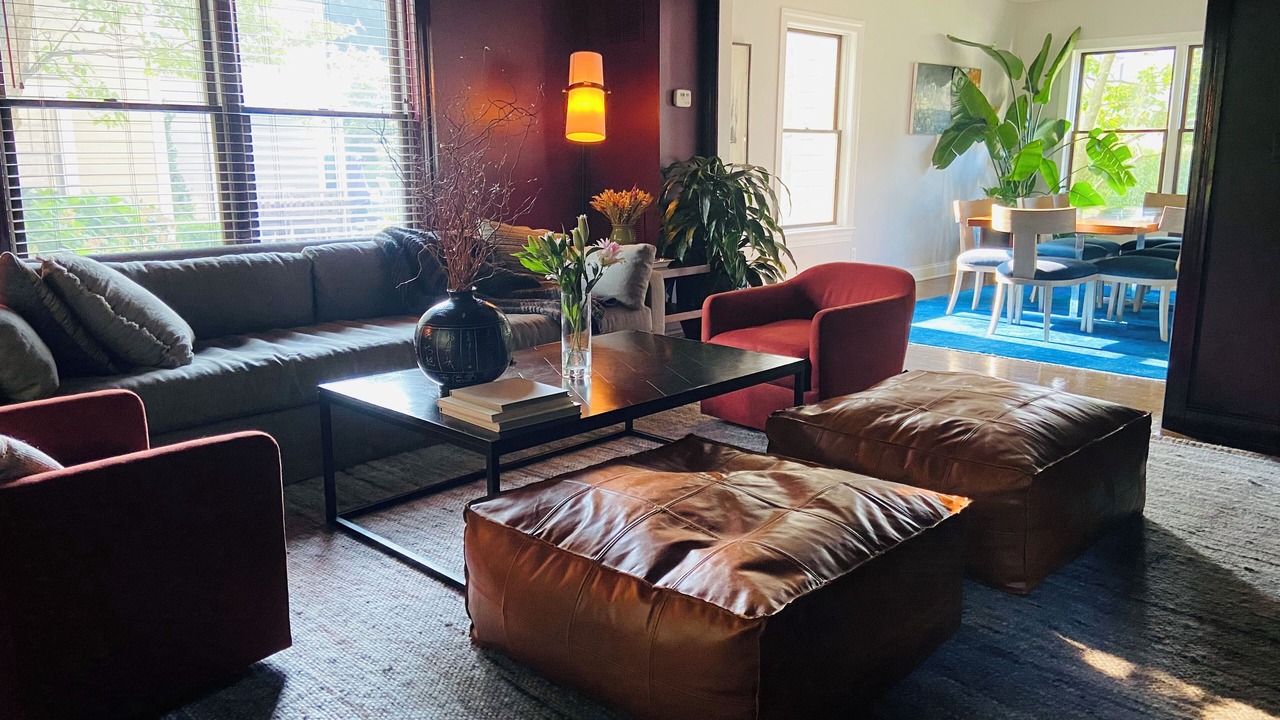 Photo of Livingroom in New Rochelle