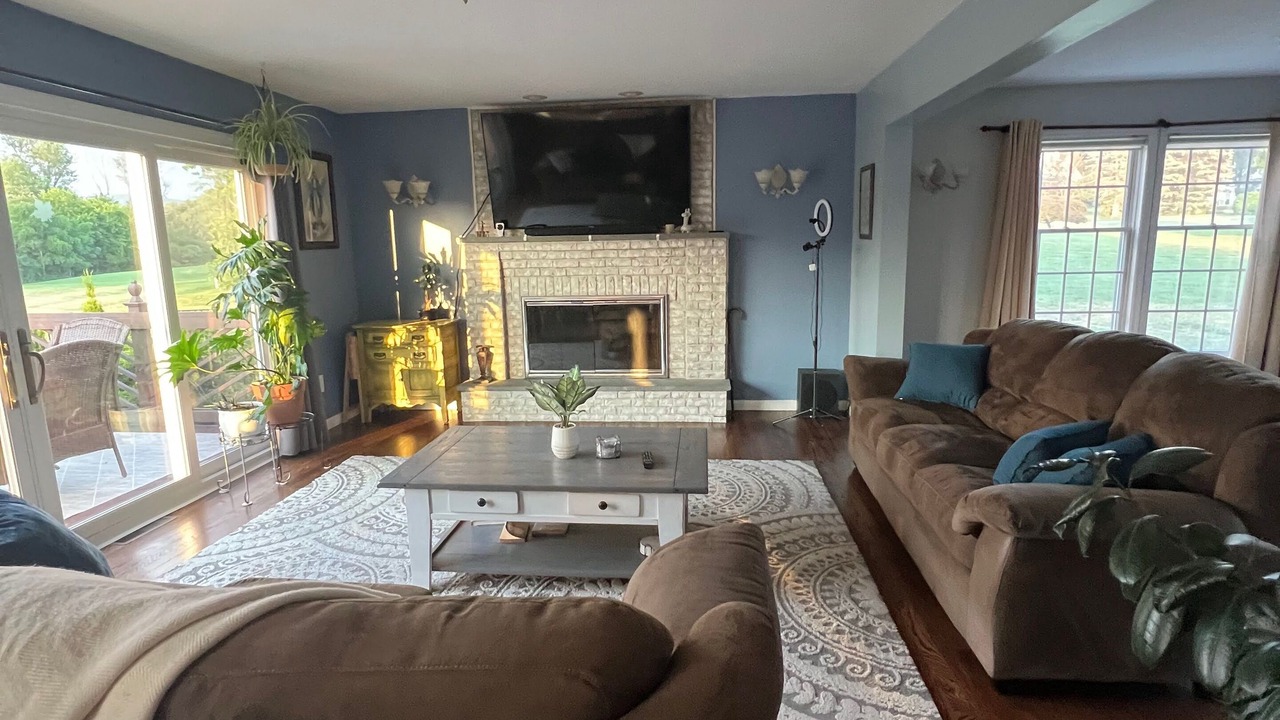 Photo of Livingroom in Lagrangeville