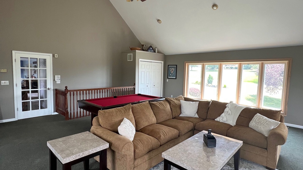 Photo of Livingroom in Lagrangeville