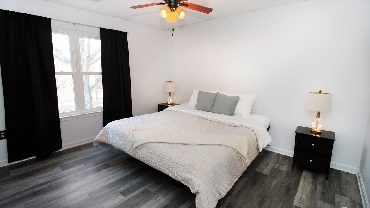 Photo of Bedroom in Upper Marlboro