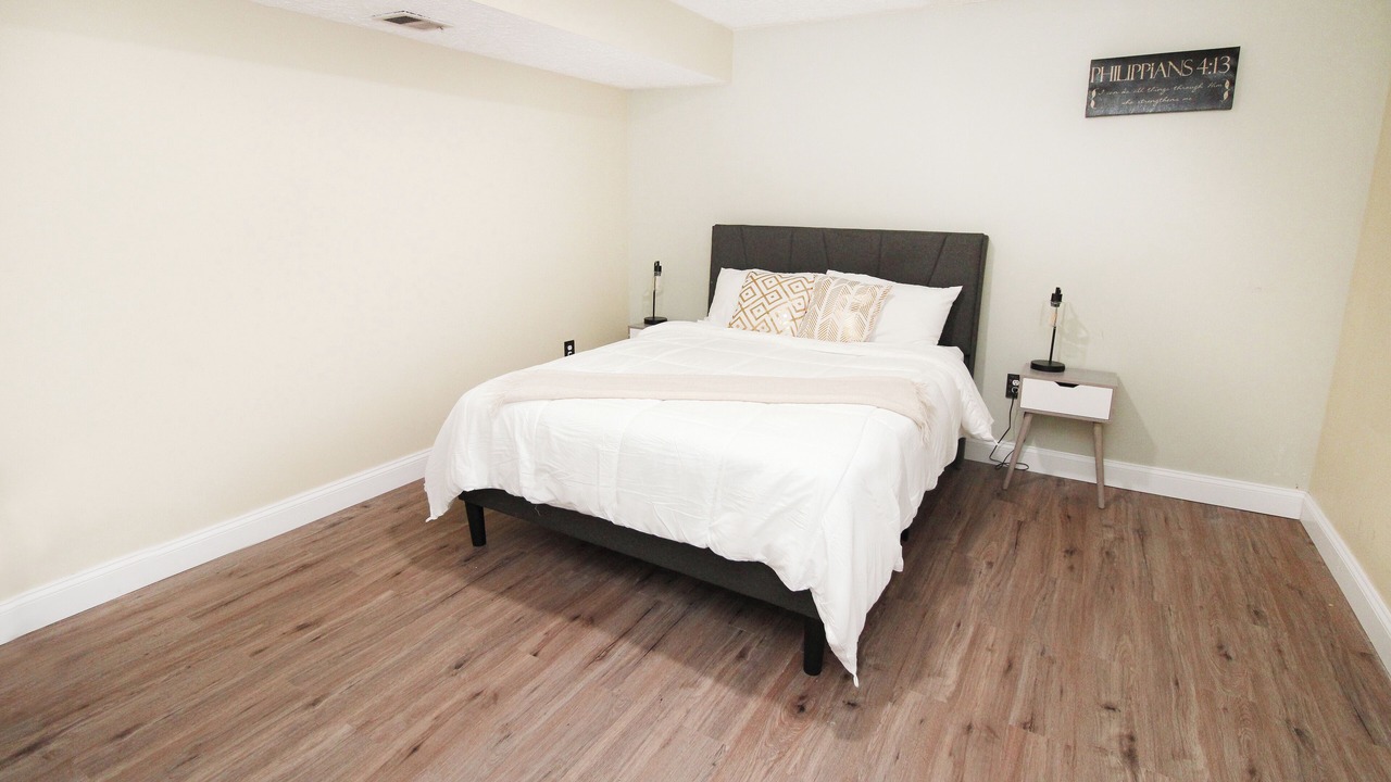 Photo of Bedroom in Upper Marlboro