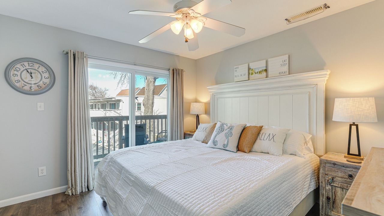 Photo of Bedroom in Caine Woods