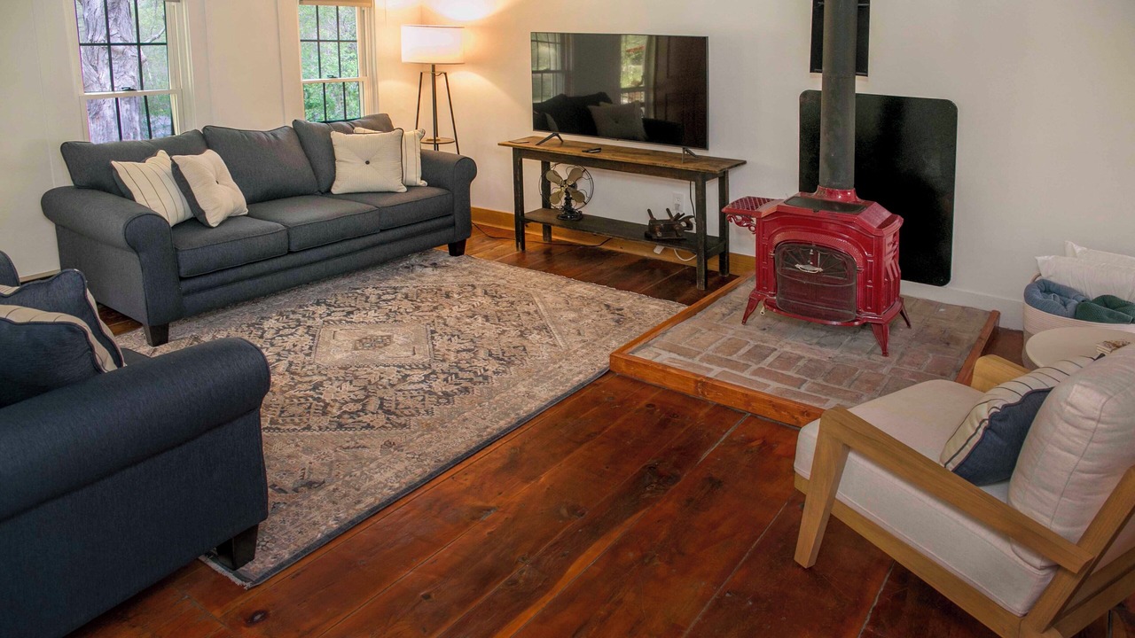 Photo of Livingroom in Hammondsport