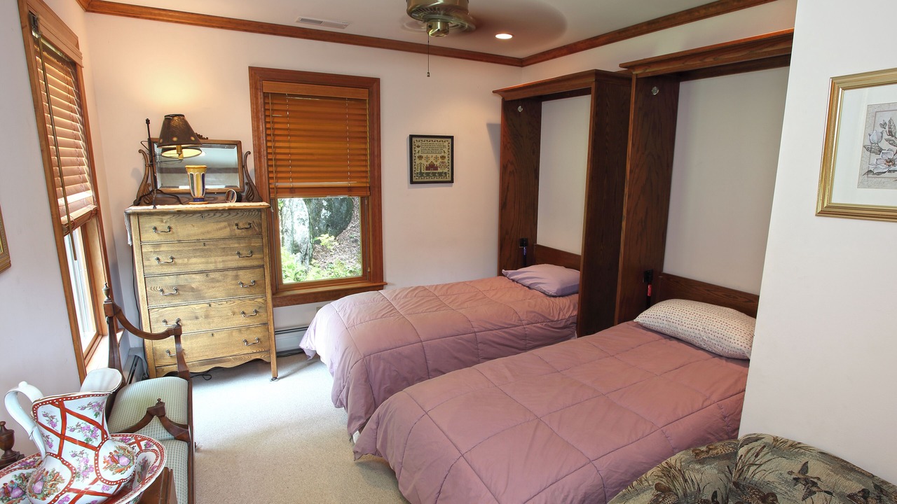 Photo of Bedroom in West Halifax