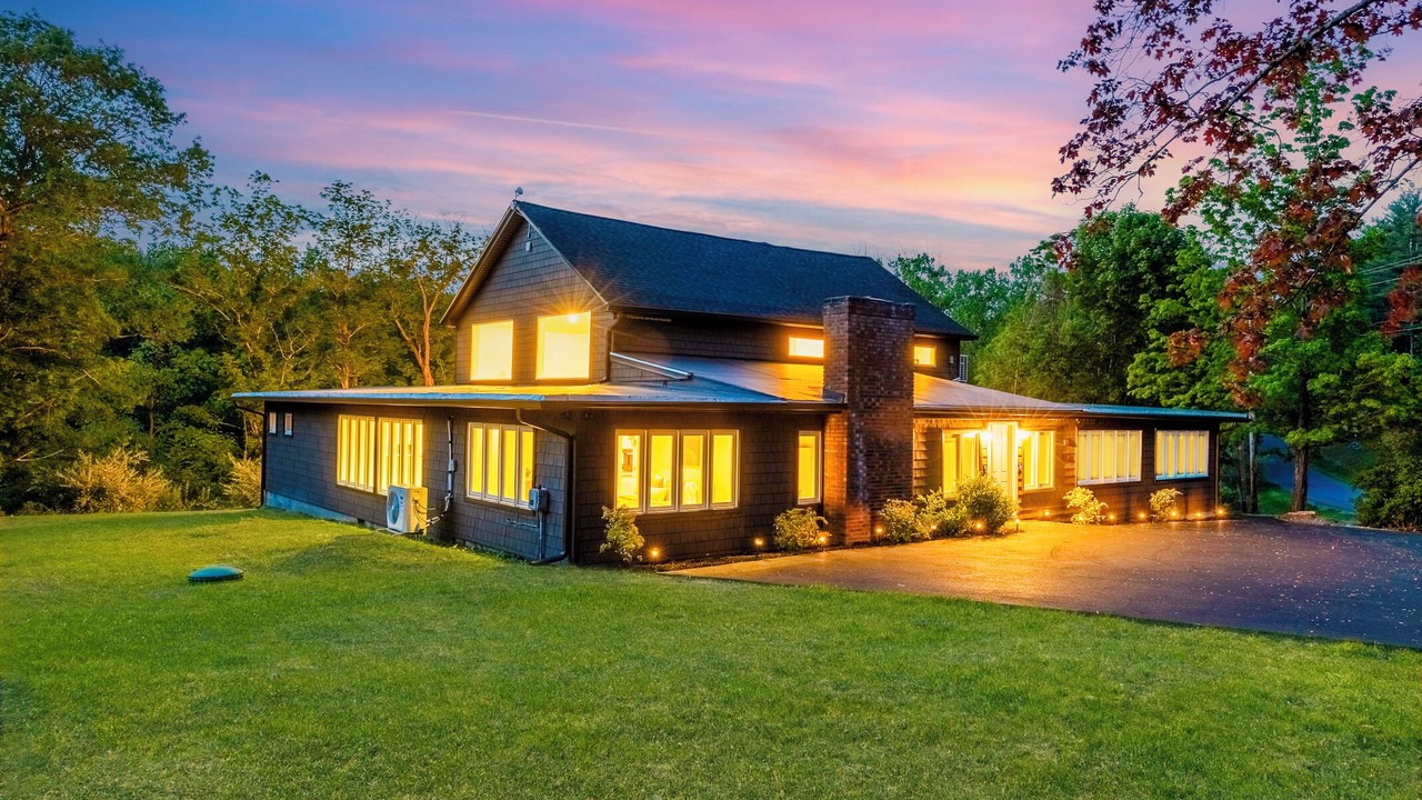 Photo of Outdoor in Freehold