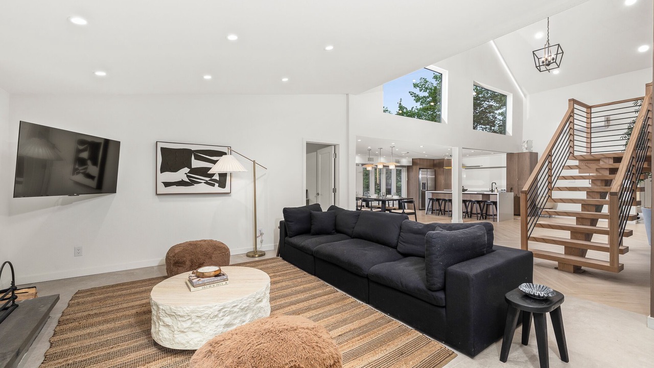 Photo of Livingroom in Freehold