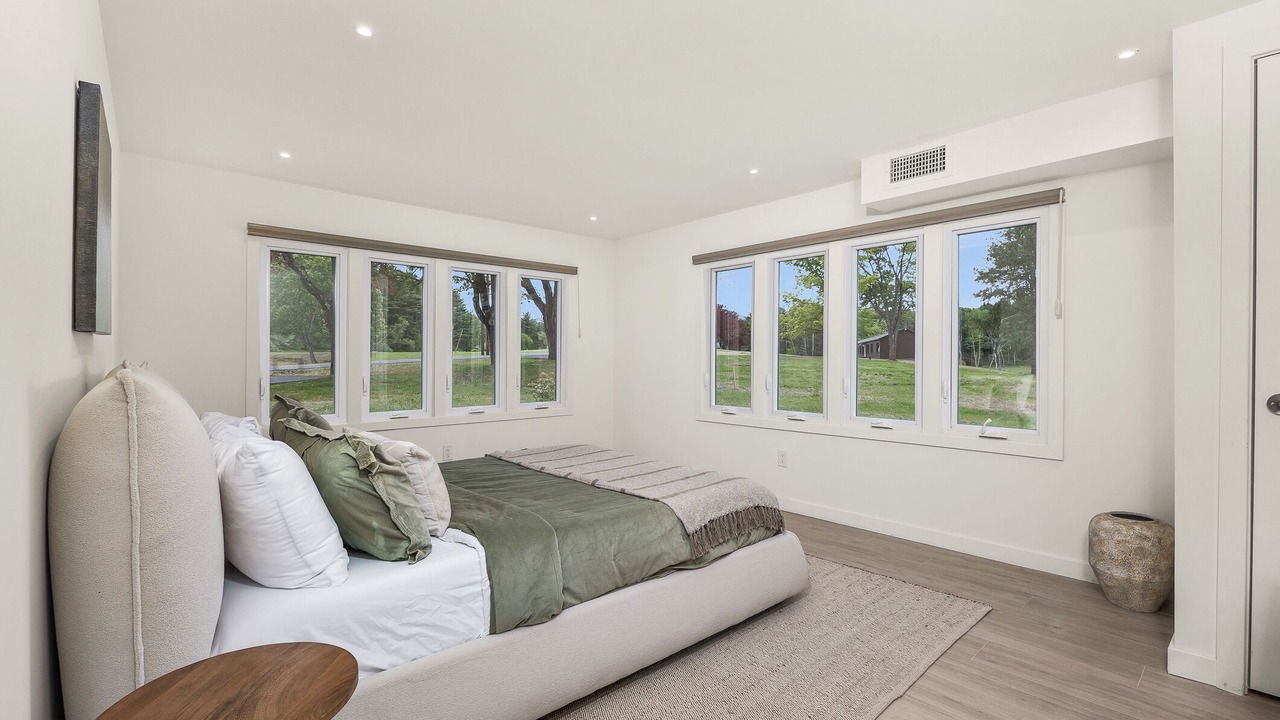 Photo of Bedroom in Freehold