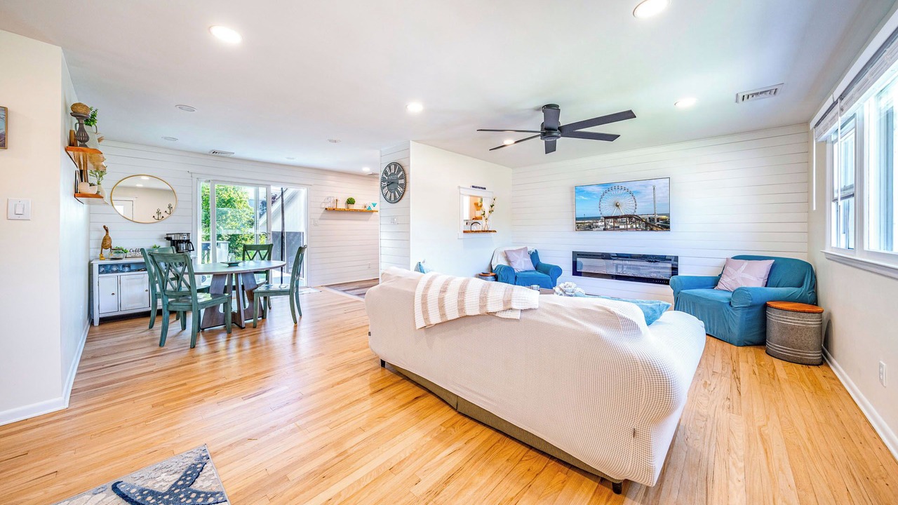 Photo of Livingroom in Somers Point