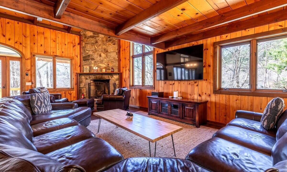 Photo of Livingroom in Wardsboro