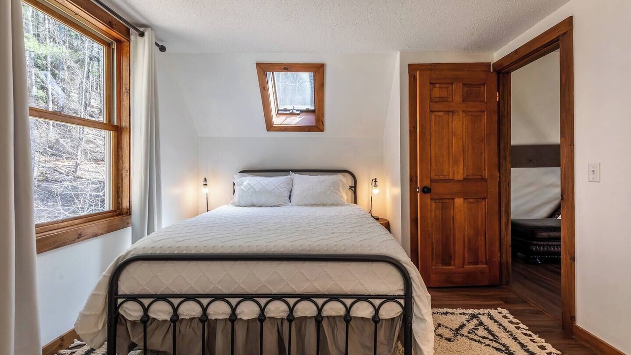 Photo of Bedroom in Wardsboro