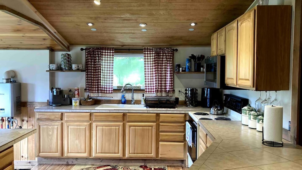 Photo of Kitchen in Port Kent