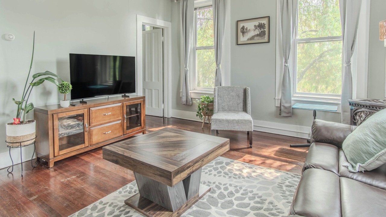Photo of Livingroom in Sackets Harbor