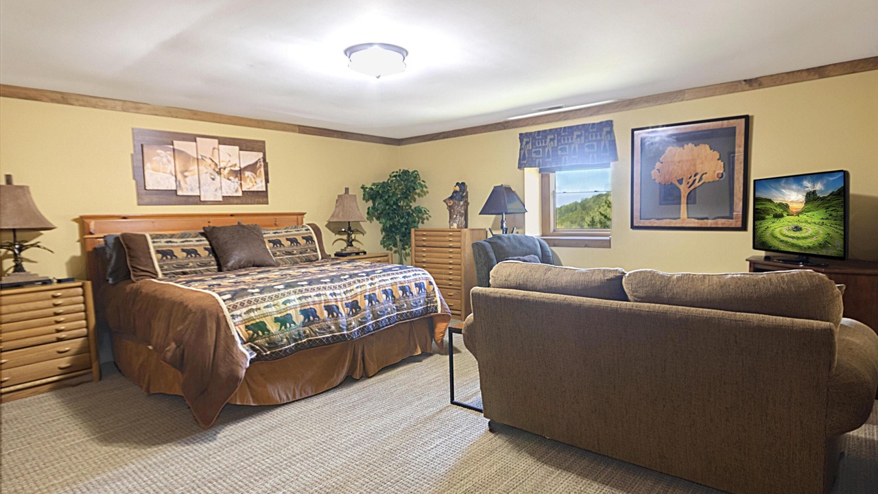 Photo of Bedroom in Snowshoe