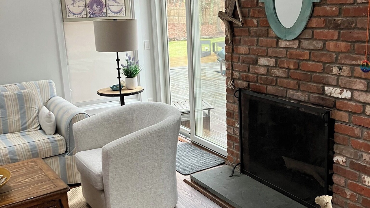 Photo of Livingroom in Springs