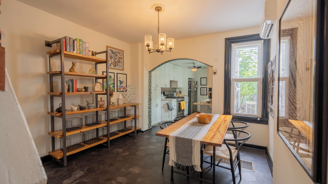 Photo of Livingroom in Hampden