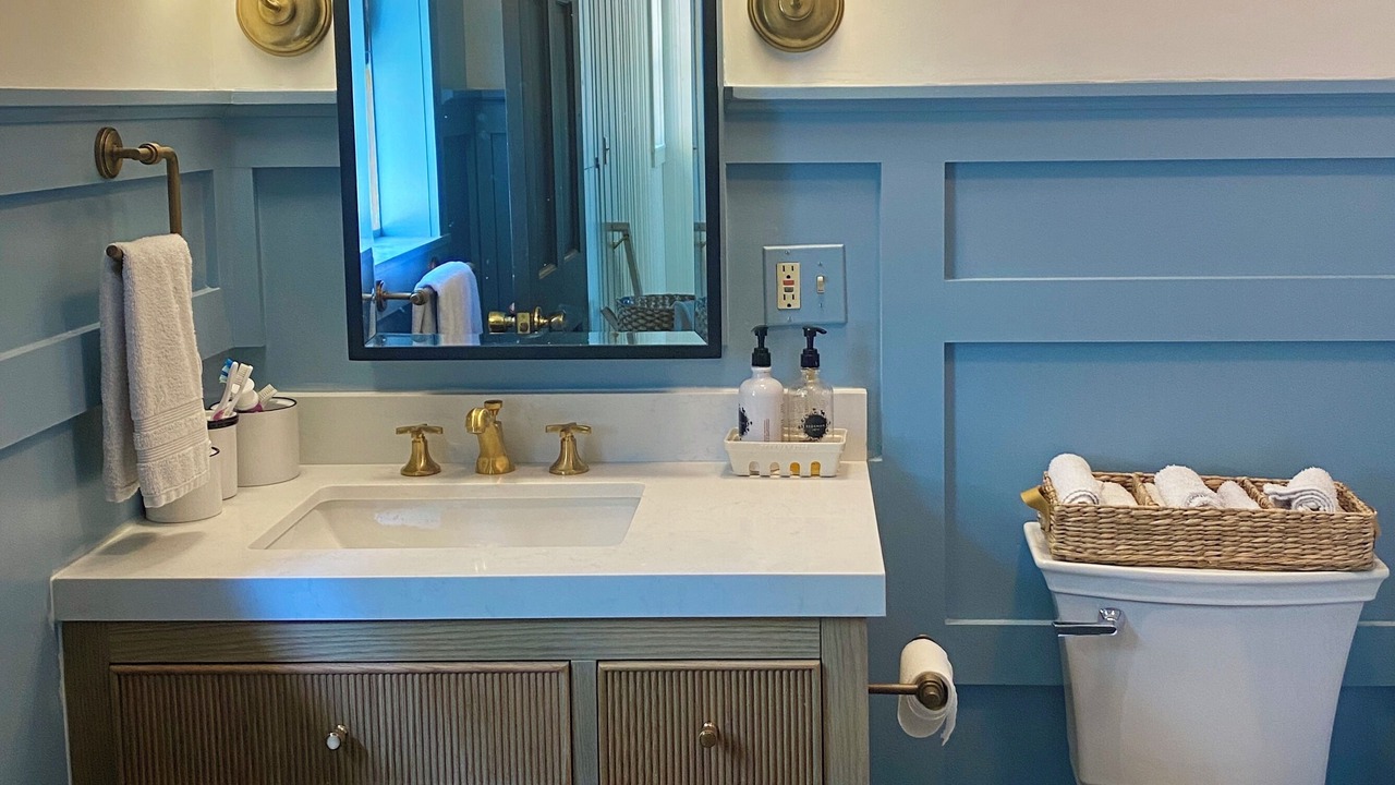 Photo of Bathroom in Cooperstown - Otsego Lake