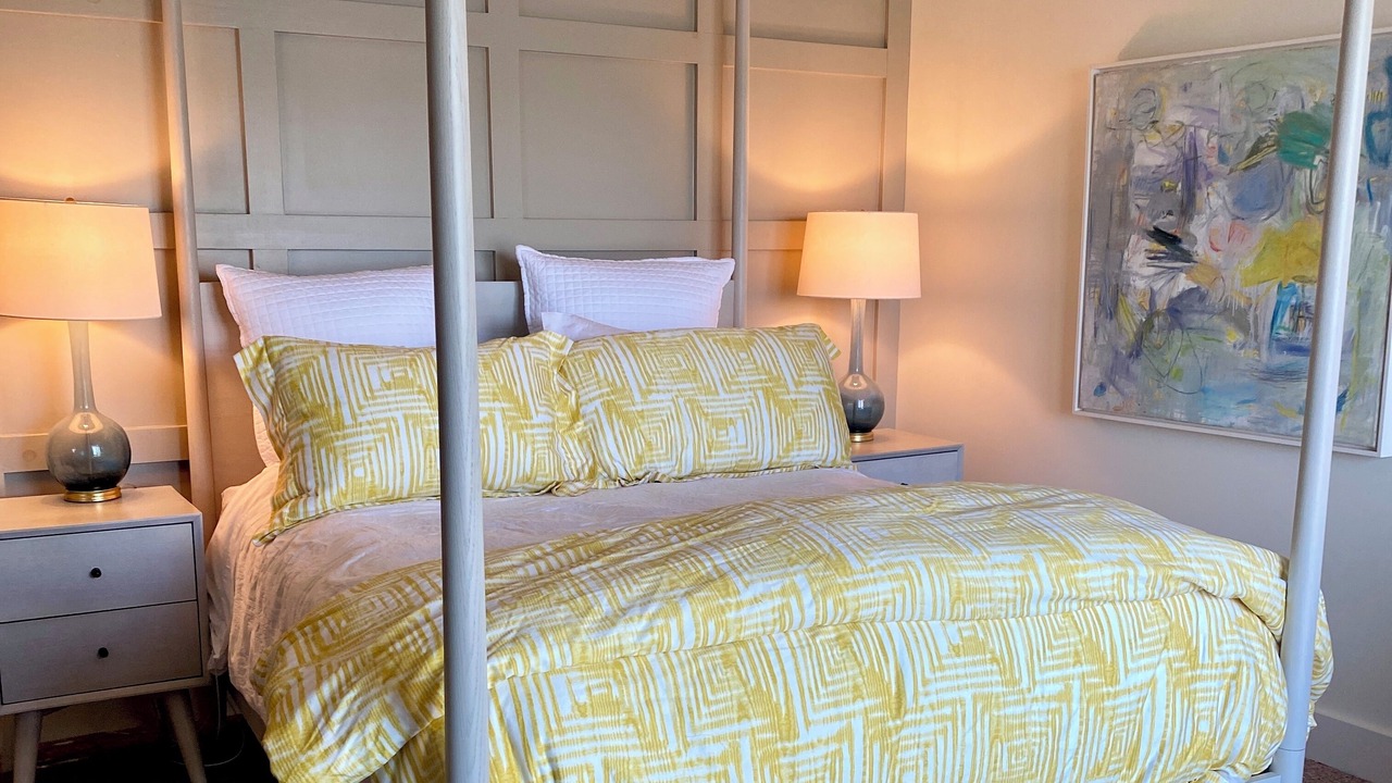 Photo of Bedroom in Cooperstown - Otsego Lake