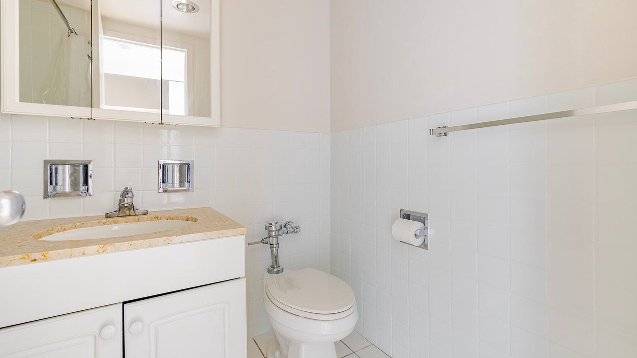 Photo of Bathroom in Prudential - St. Botolph