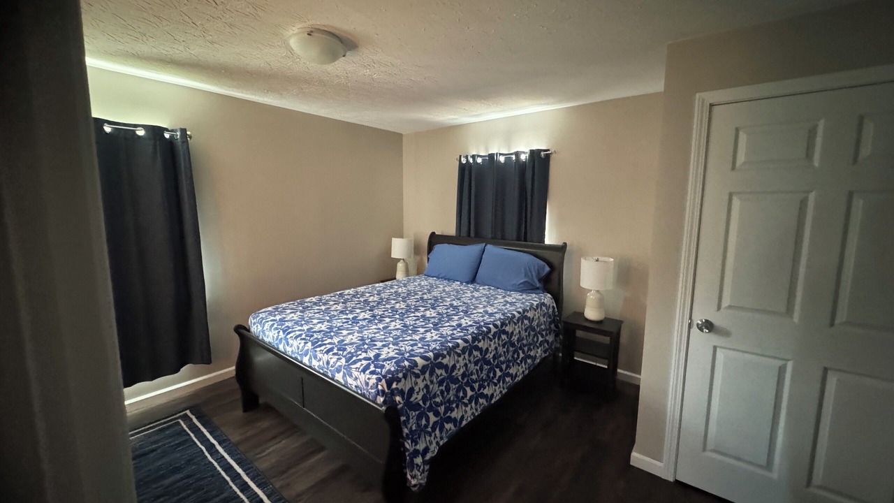 Photo of Bedroom in Cross Lanes