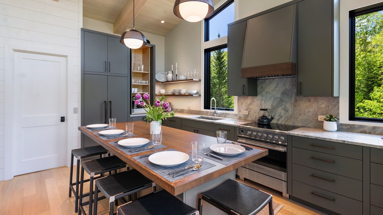 Photo of Kitchen in Stowe Area