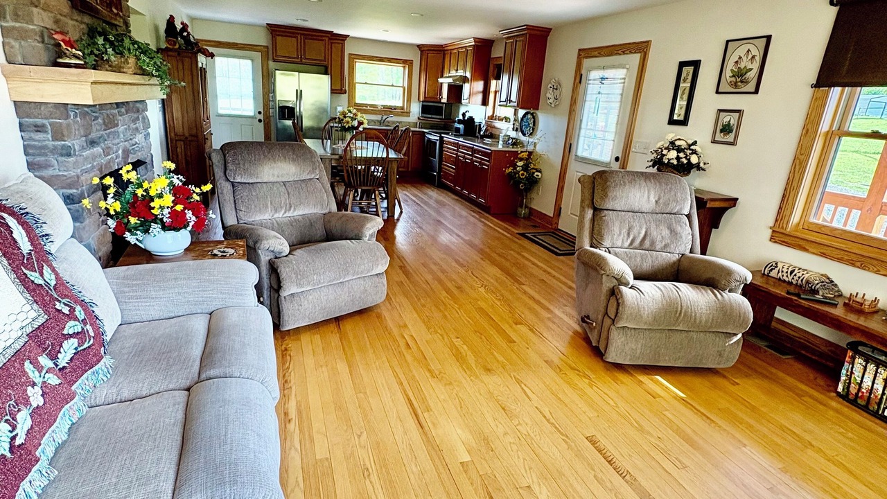 Photo of Livingroom in Piper Gap