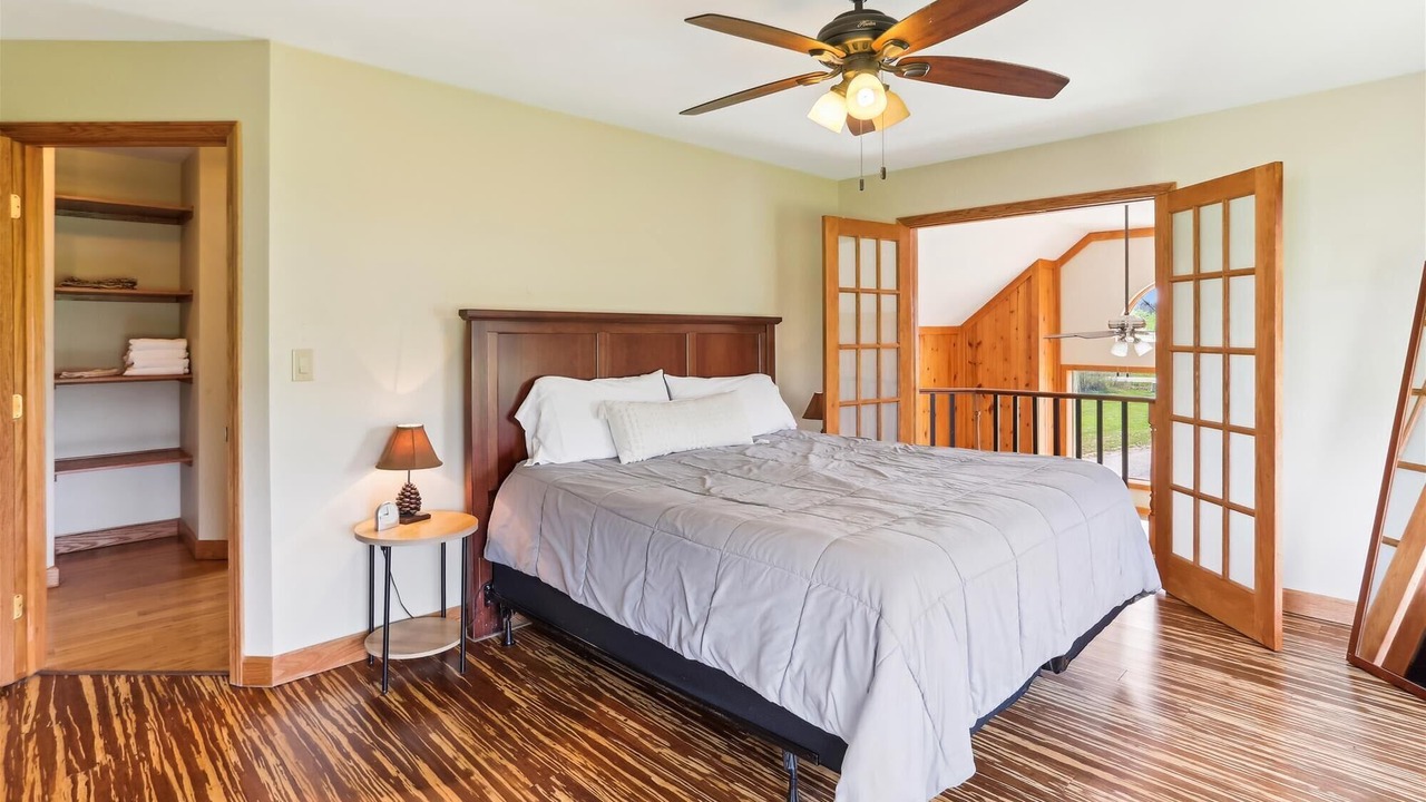 Photo of Bedroom in Davis