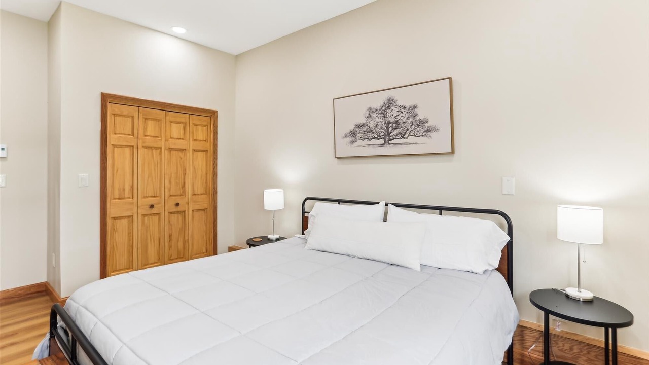 Photo of Bedroom in Davis