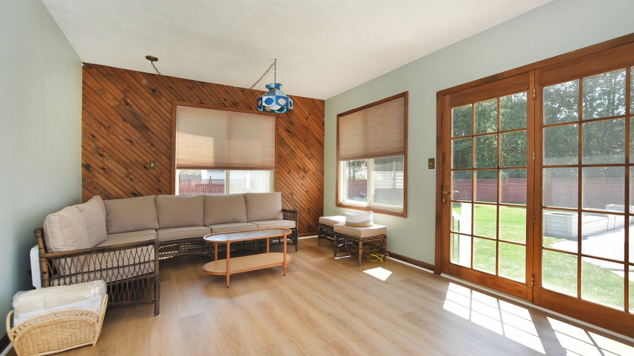 Photo of Livingroom in Saratoga Springs