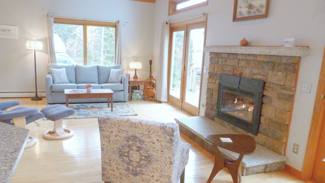 Photo of Livingroom in Brooksville