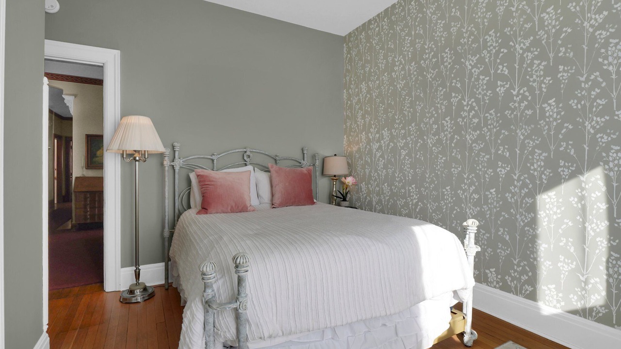 Photo of Bedroom in Olean