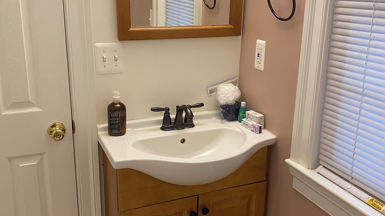 Photo of Bathroom in Shady Side