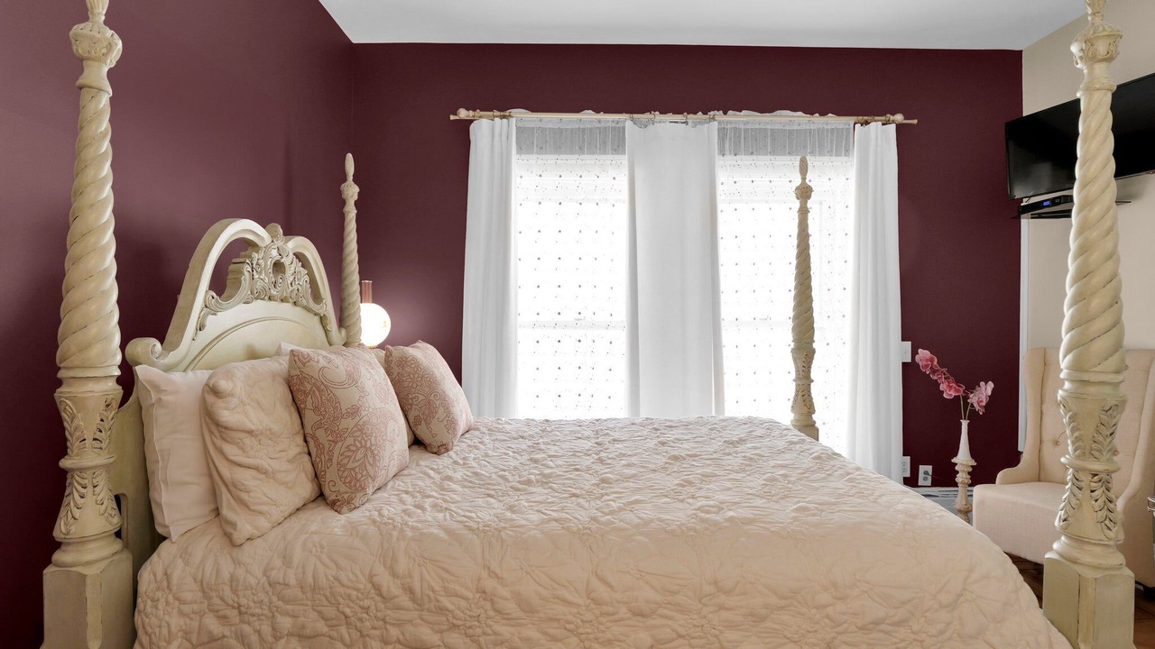 Photo of Bedroom in Olean