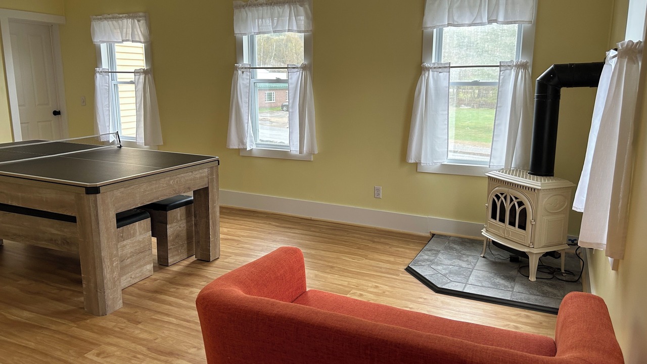 Photo of Bedroom in Sunapee