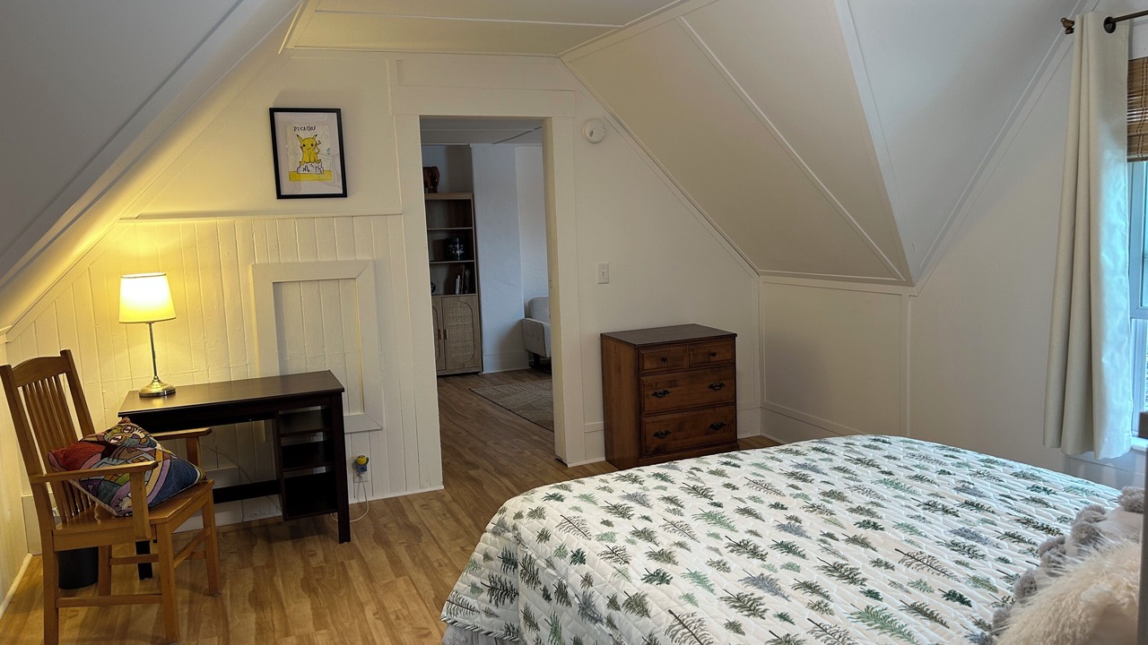 Photo of Bedroom in Sunapee