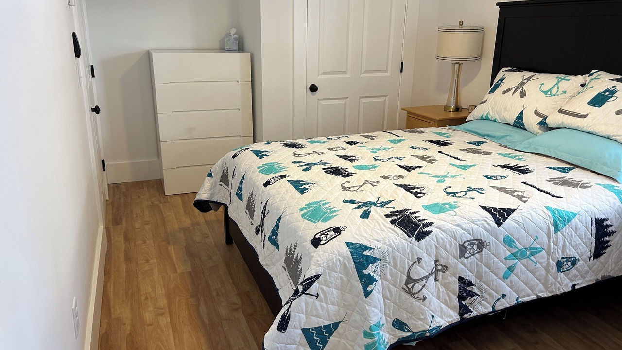 Photo of Bedroom in Sunapee