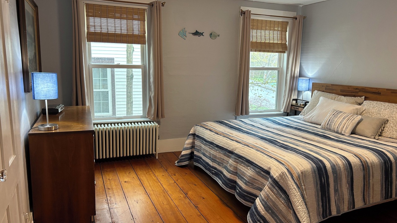 Photo of Bedroom in Sunapee