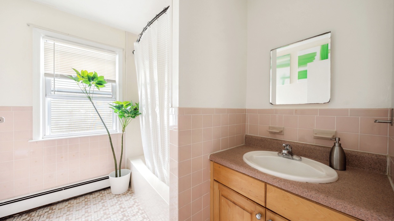 Photo of Bathroom in Southeast Yonkers