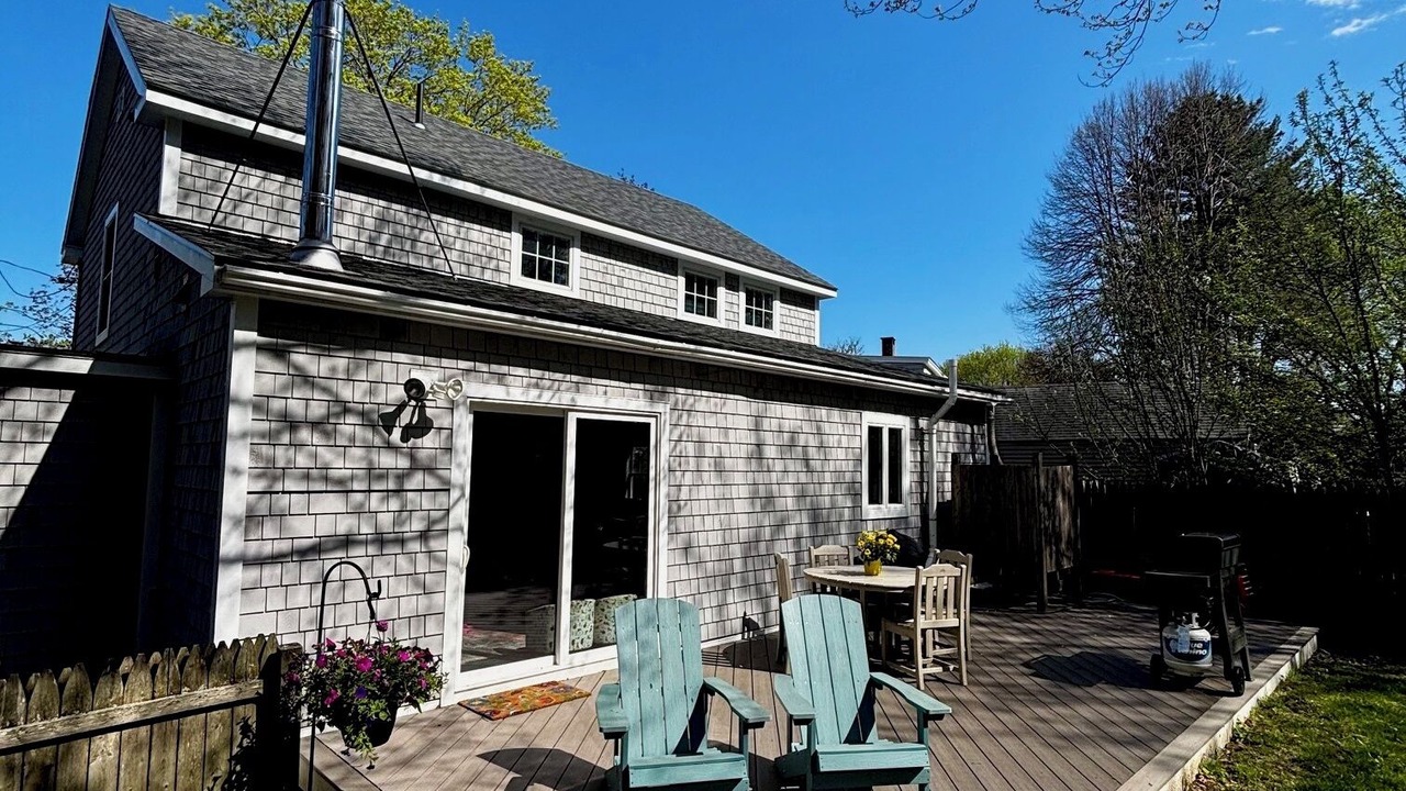Photo of Outdoor in Pond Cove