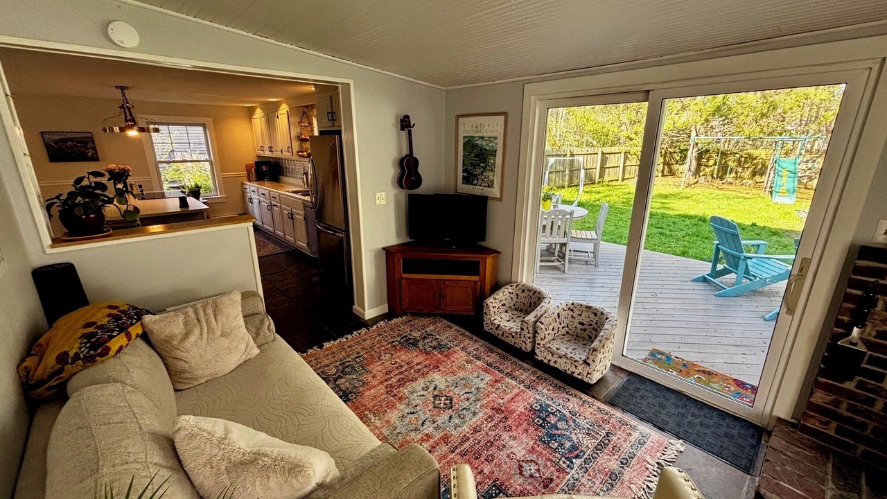 Photo of Livingroom in Pond Cove